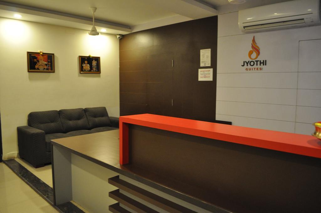 Jyothi Suites Tiruchirappalli Zewnętrze zdjęcie