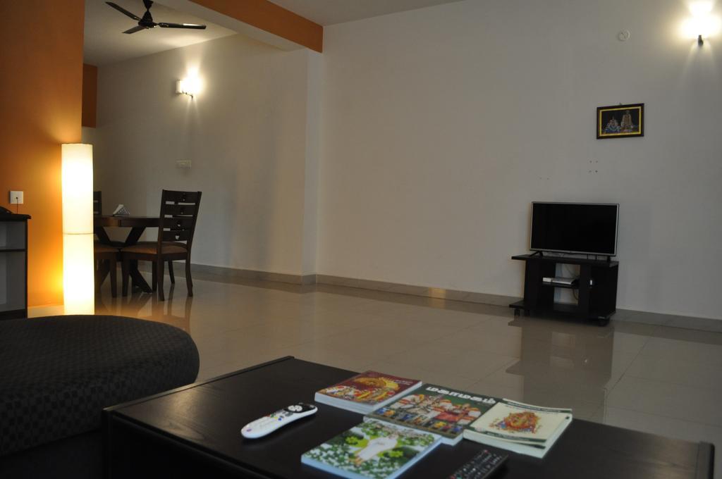 Jyothi Suites Tiruchirappalli Zewnętrze zdjęcie